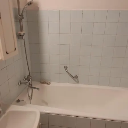 Dvojizbovy V Banskej Bystrici Banska Bystrica