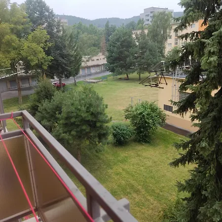 Dvojizbovy V Banskej Bystrici